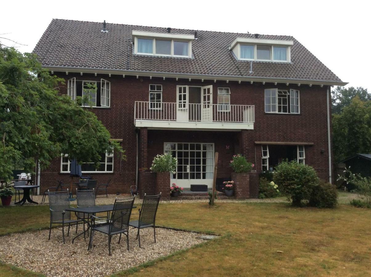 Bergopwaerts Bed & Breakfast Sint Odilienberg Exterior photo